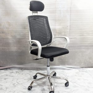 VIP V Mesh Chair - Black Colour White Body