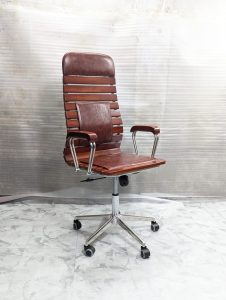 Vip Wood Chair - Coffe Coloue Tapper Model SS E base